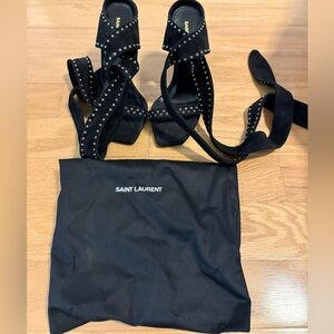 Yves Saint Laurent Heels in 37.5